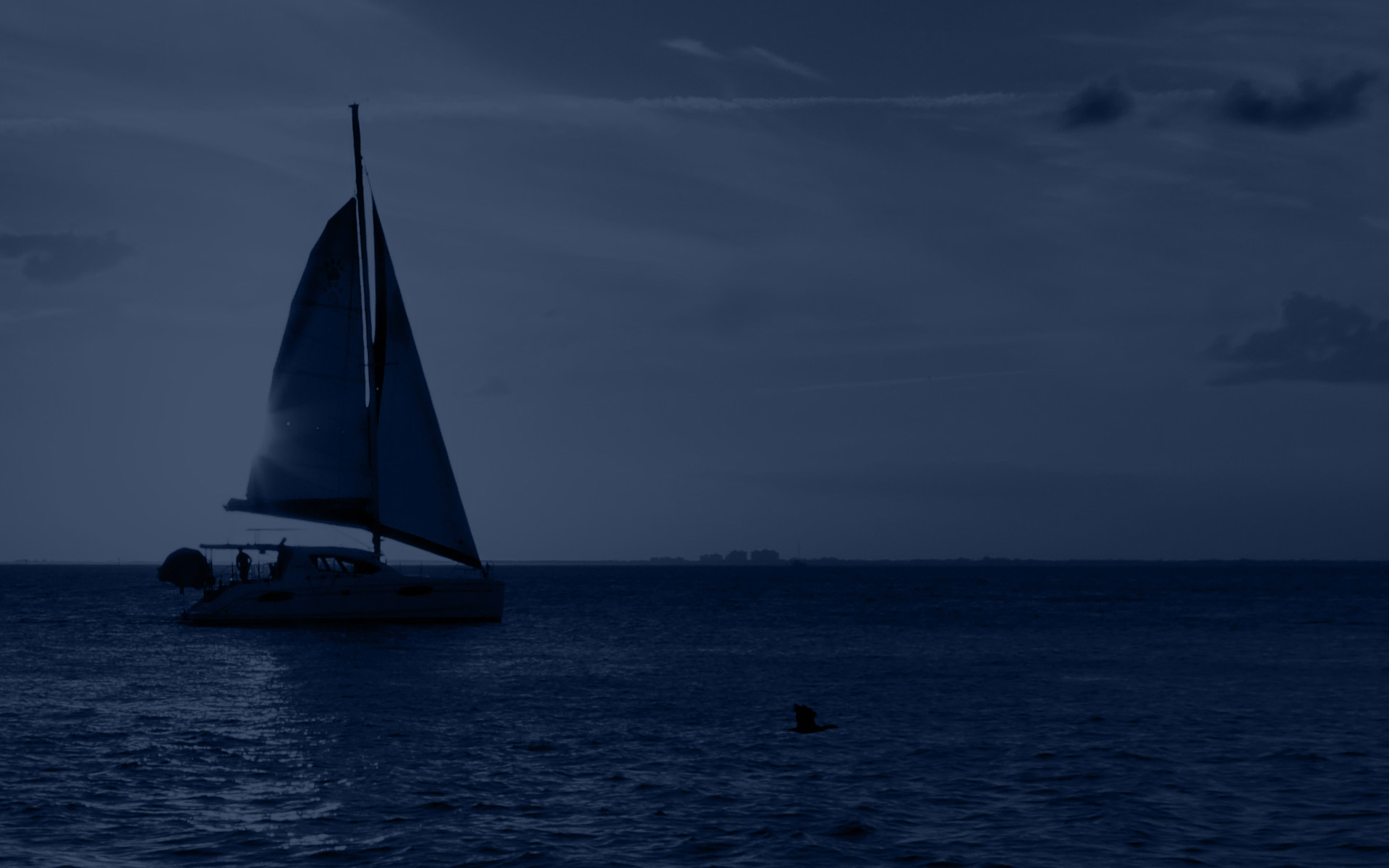 Sailboat shipping