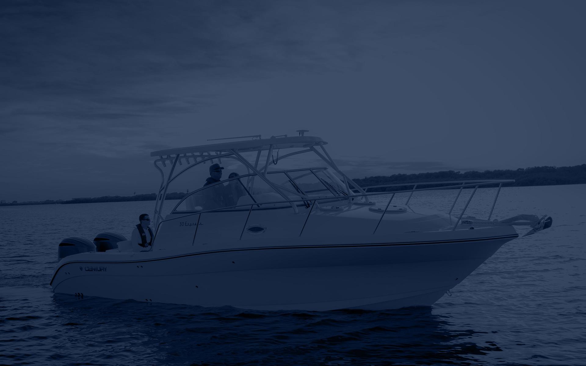 Walk around boat shipping